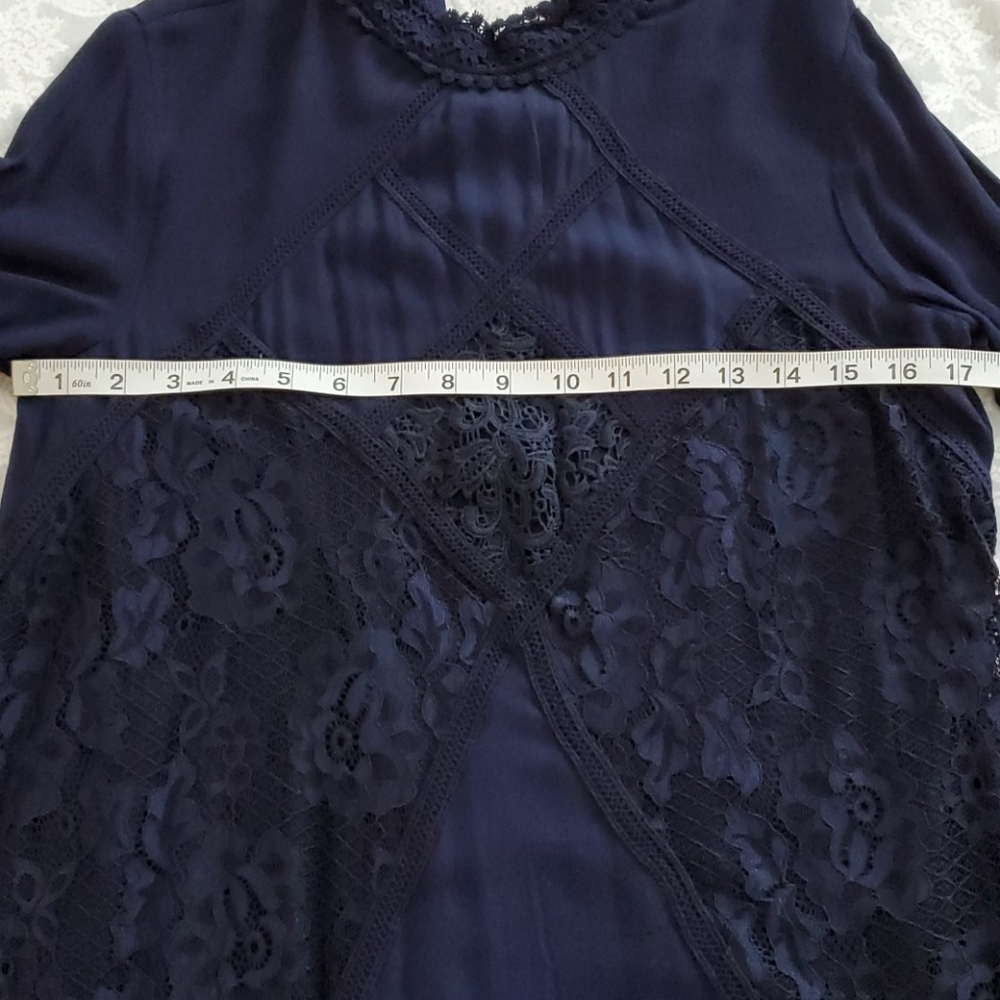 Dress - Picture 6 of 10